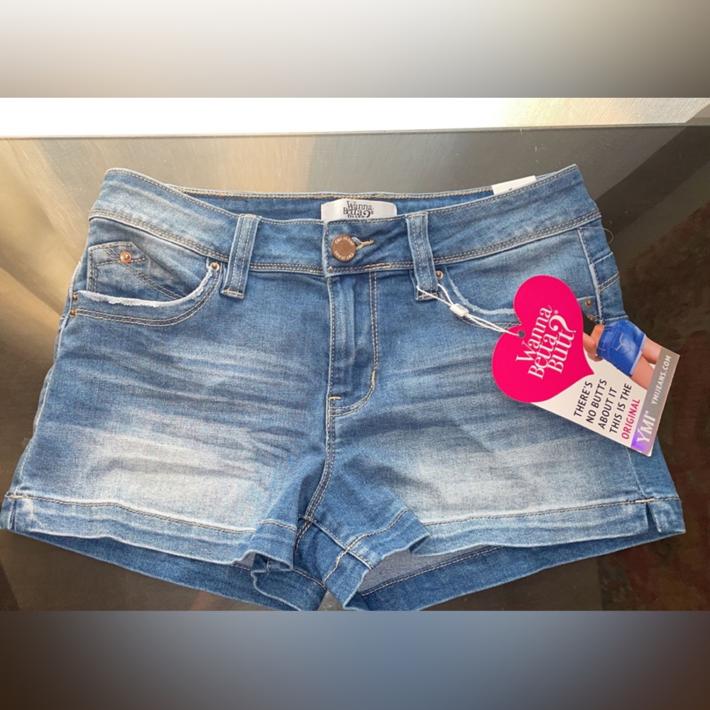 Wanna Betta Butt brand of shorts. Blue color.